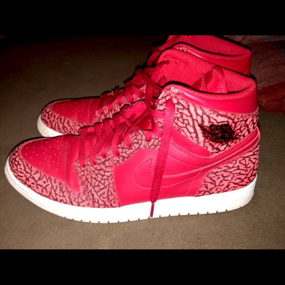 jordan 1 unsupreme red